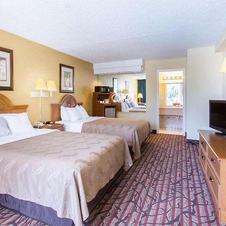Rodeway Inn Central Clearwater Beach Exterior foto